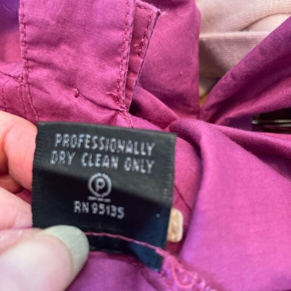 Lafayette 148 elegant raspberry cotton blouse w/belted waist & pretty collar - Picture 8 of 8